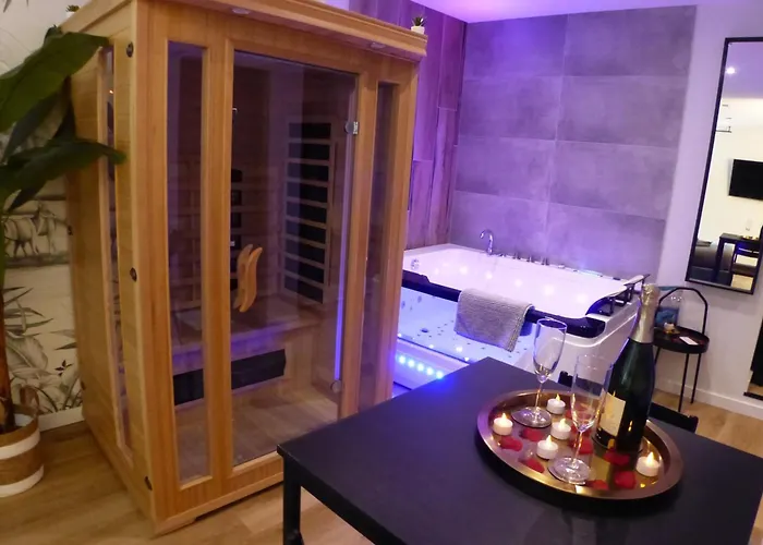 Balneotherapie Et Sauna Hyper Centre Apartmán